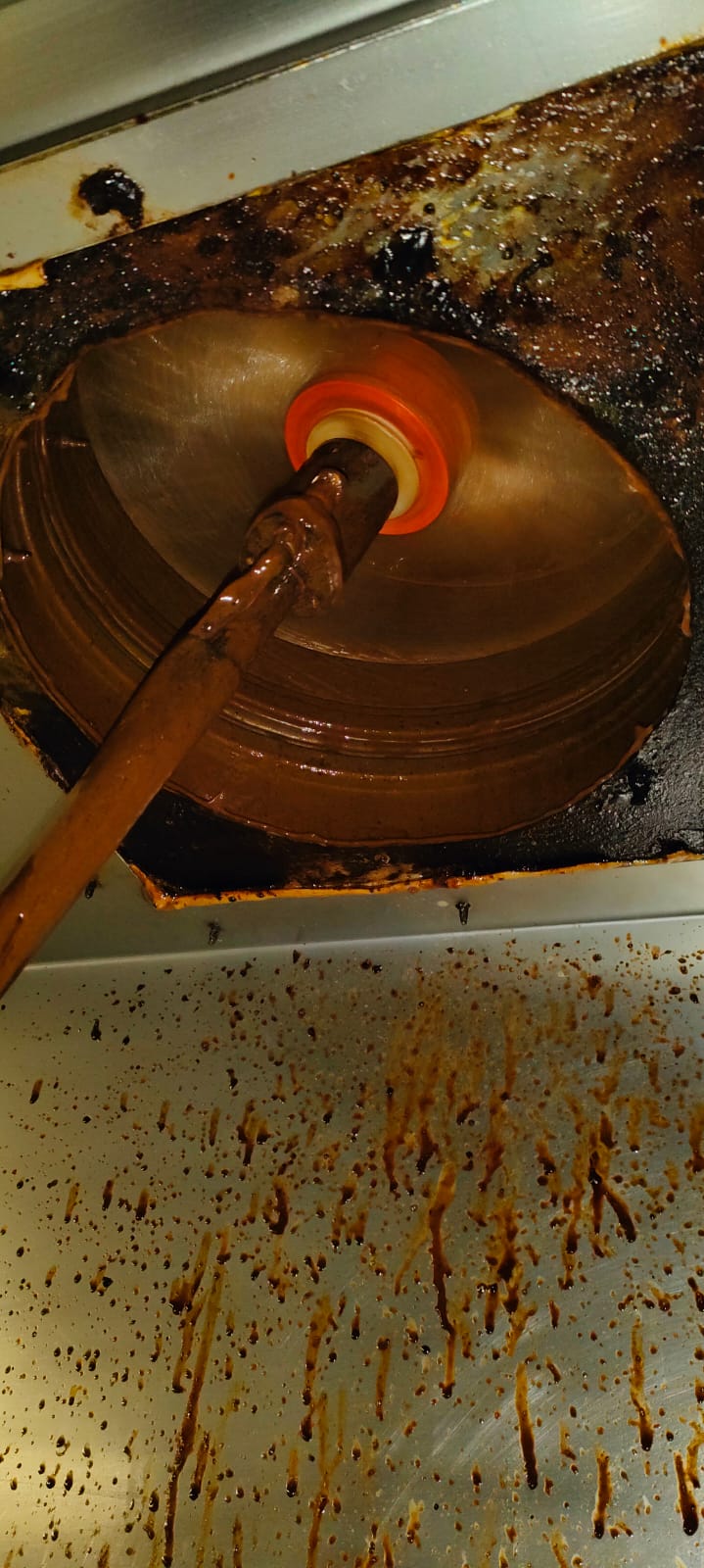 Reinigungsmaschine für Küchenabluftanlagen