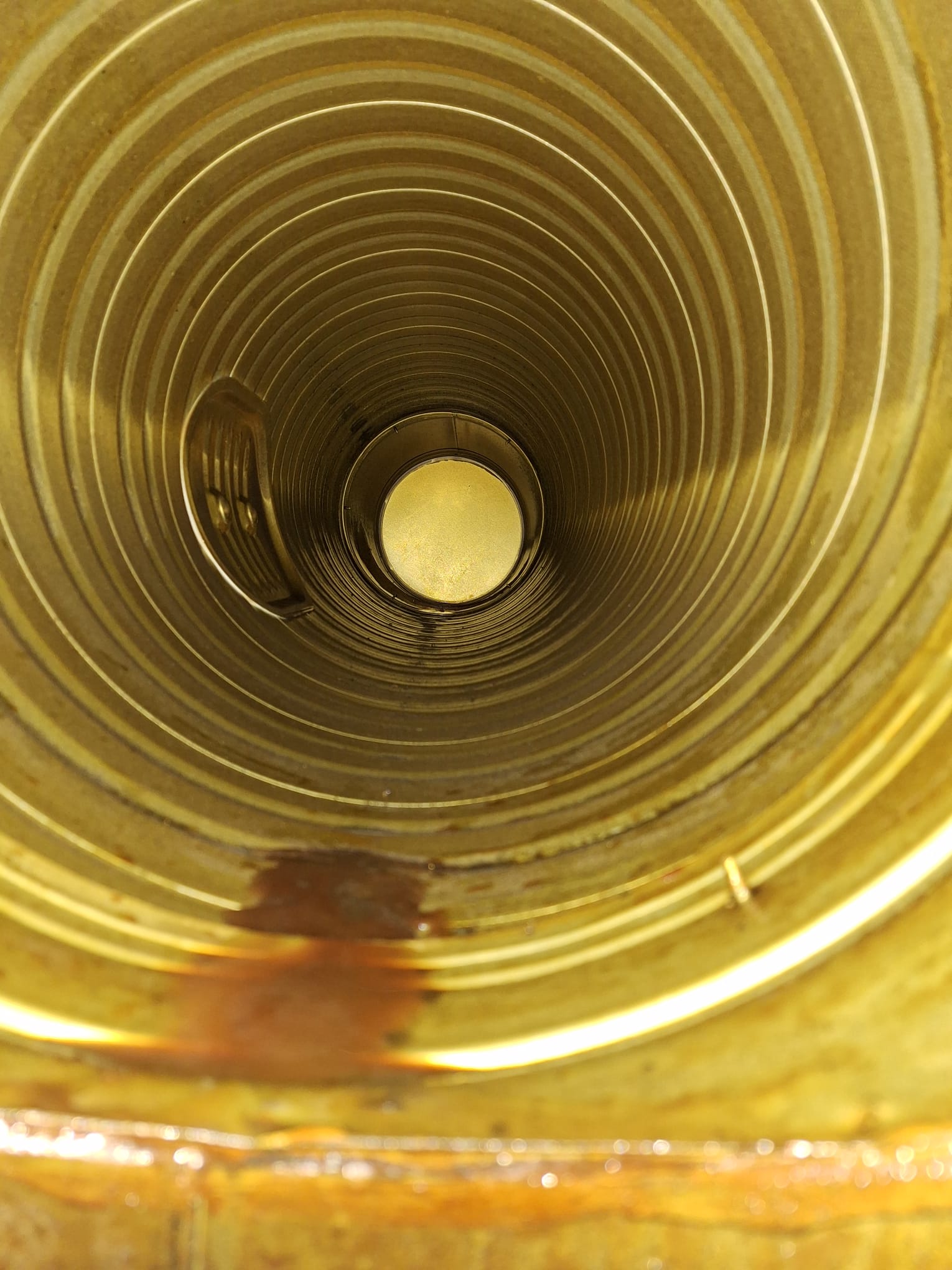 Gereinigter Küchenabluftkanal nach brandschutztechnischer Reinigung